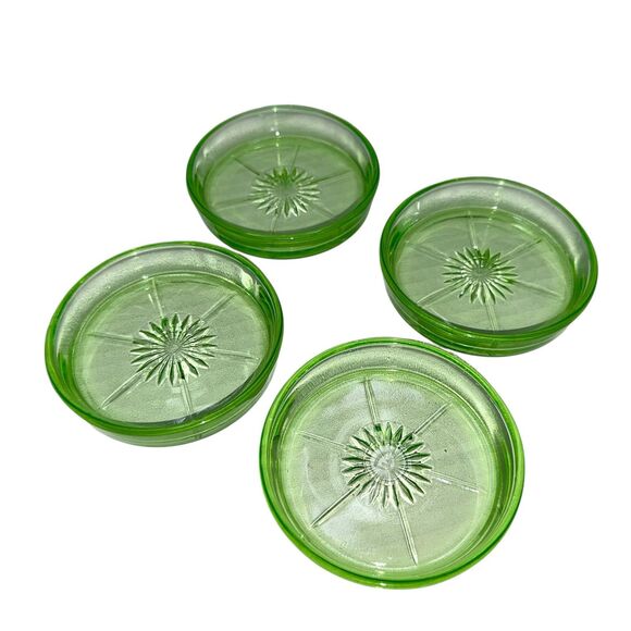 Set of 4 Vintage Federal Uranium Glass Vaseline Green Drink Coasters